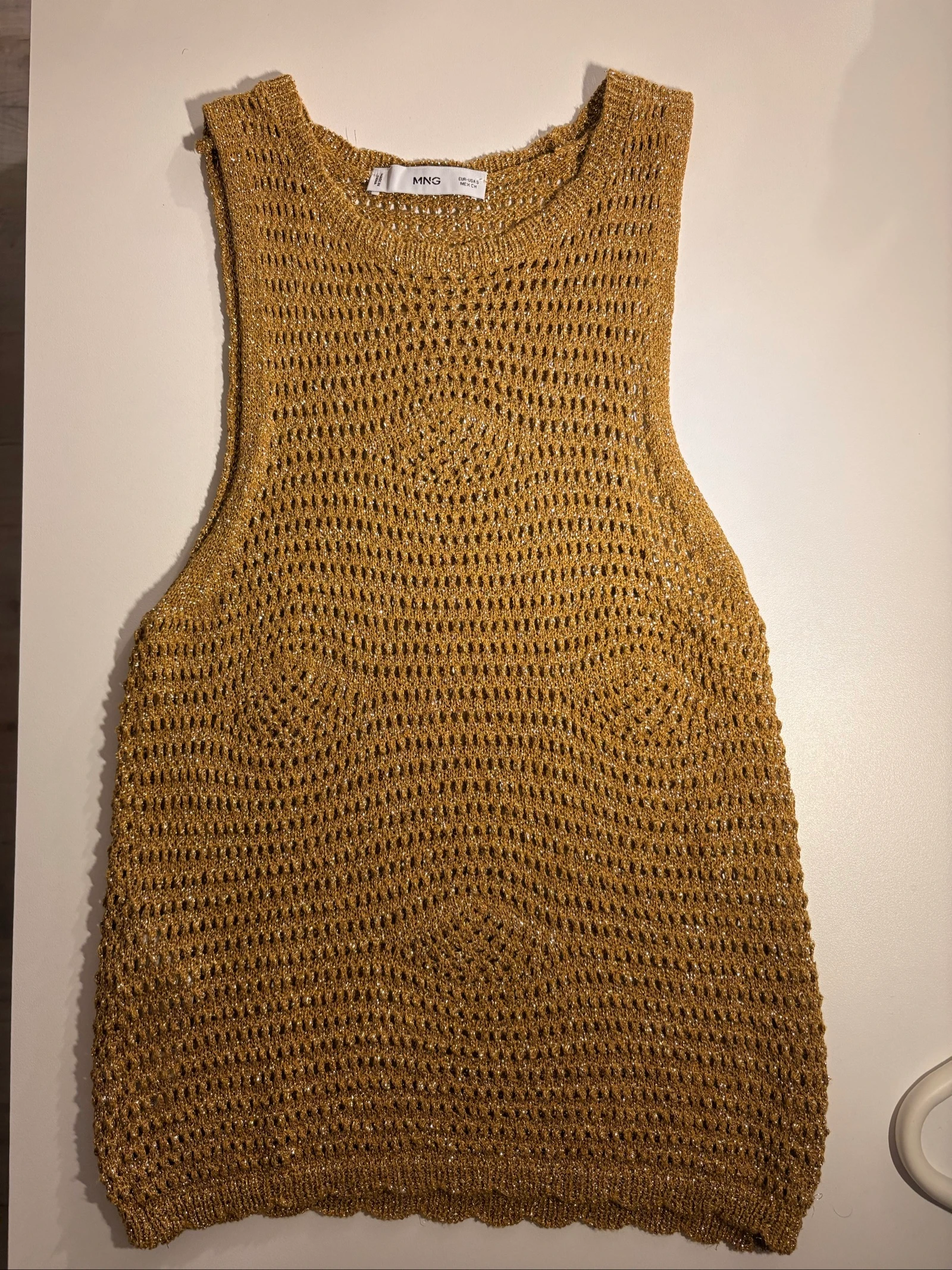 Haut en crochet doré pailletée - taille S - neuf - été/plage  – photo 2